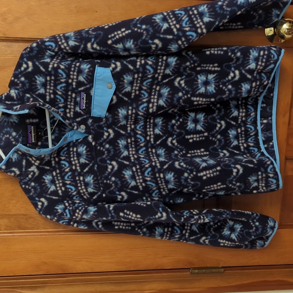 Patagonia lightweight Pullover